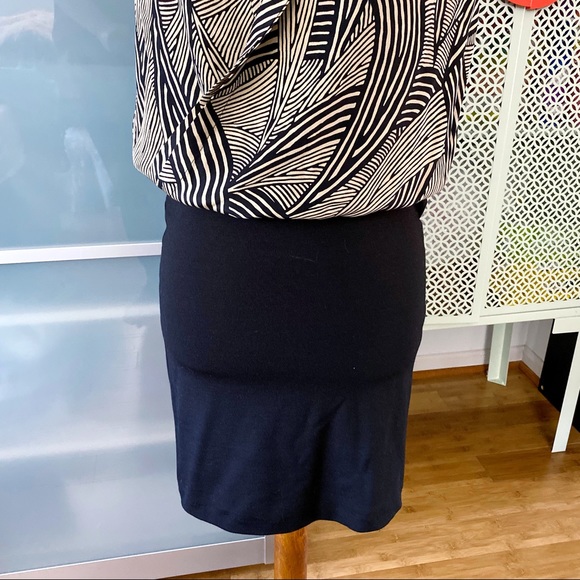 Amanda Uprichard Patterned Silk Drape Pencil Dress - Picture 4 of 6